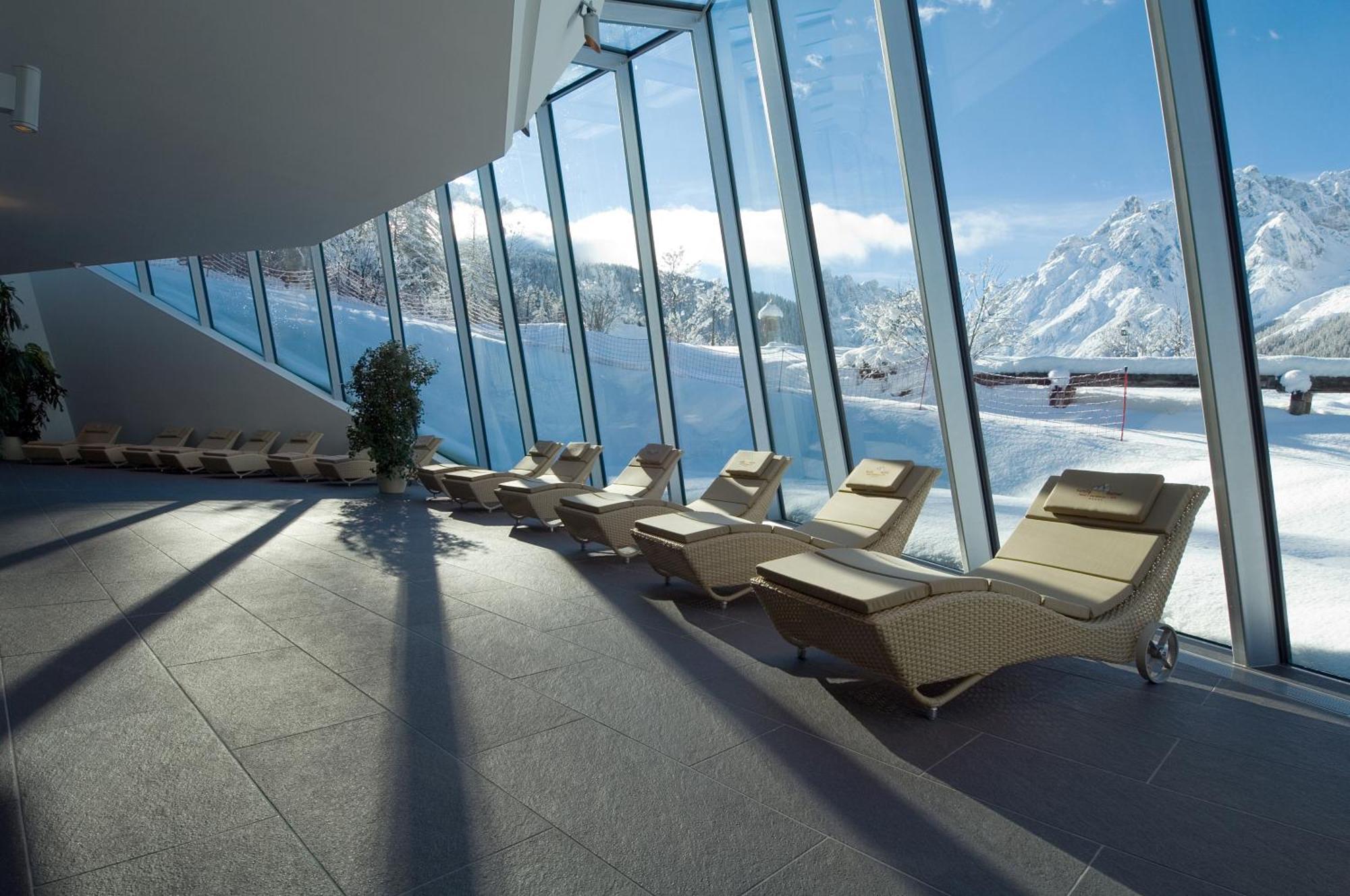 Paramount Alma Suites Сесто Экстерьер фото